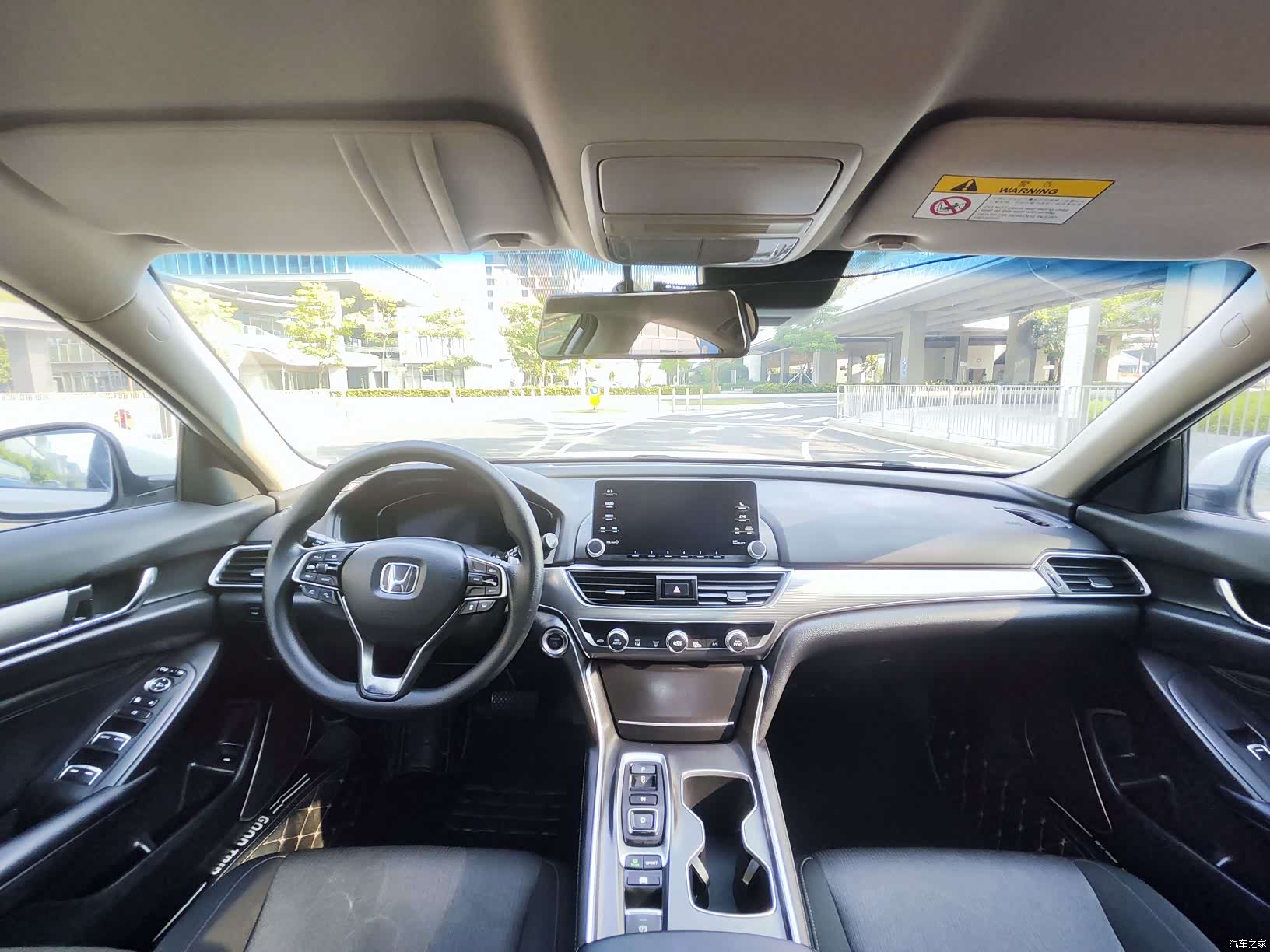 Honda Accord, 2019 11