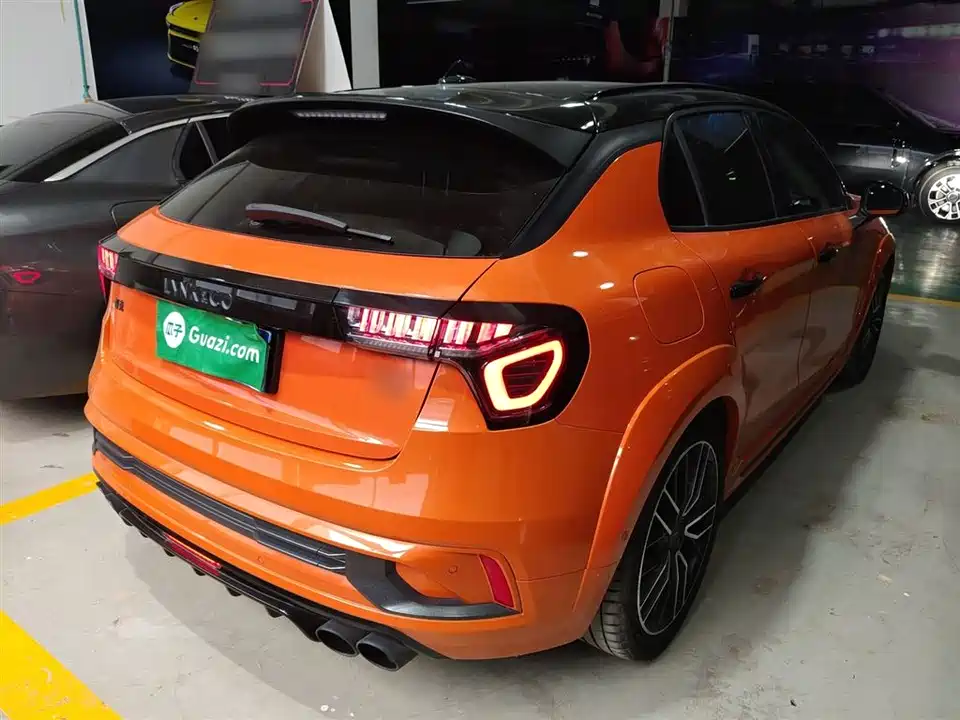 Lynk & Co 02 Hatchback