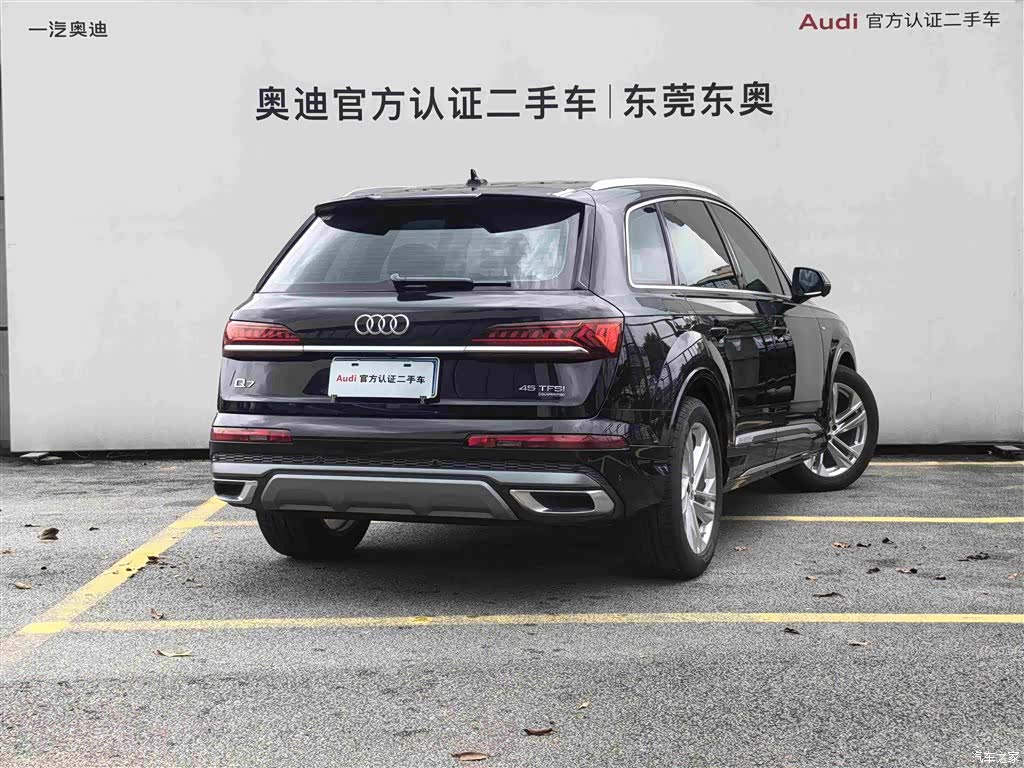 Audi Q7, 2024 4