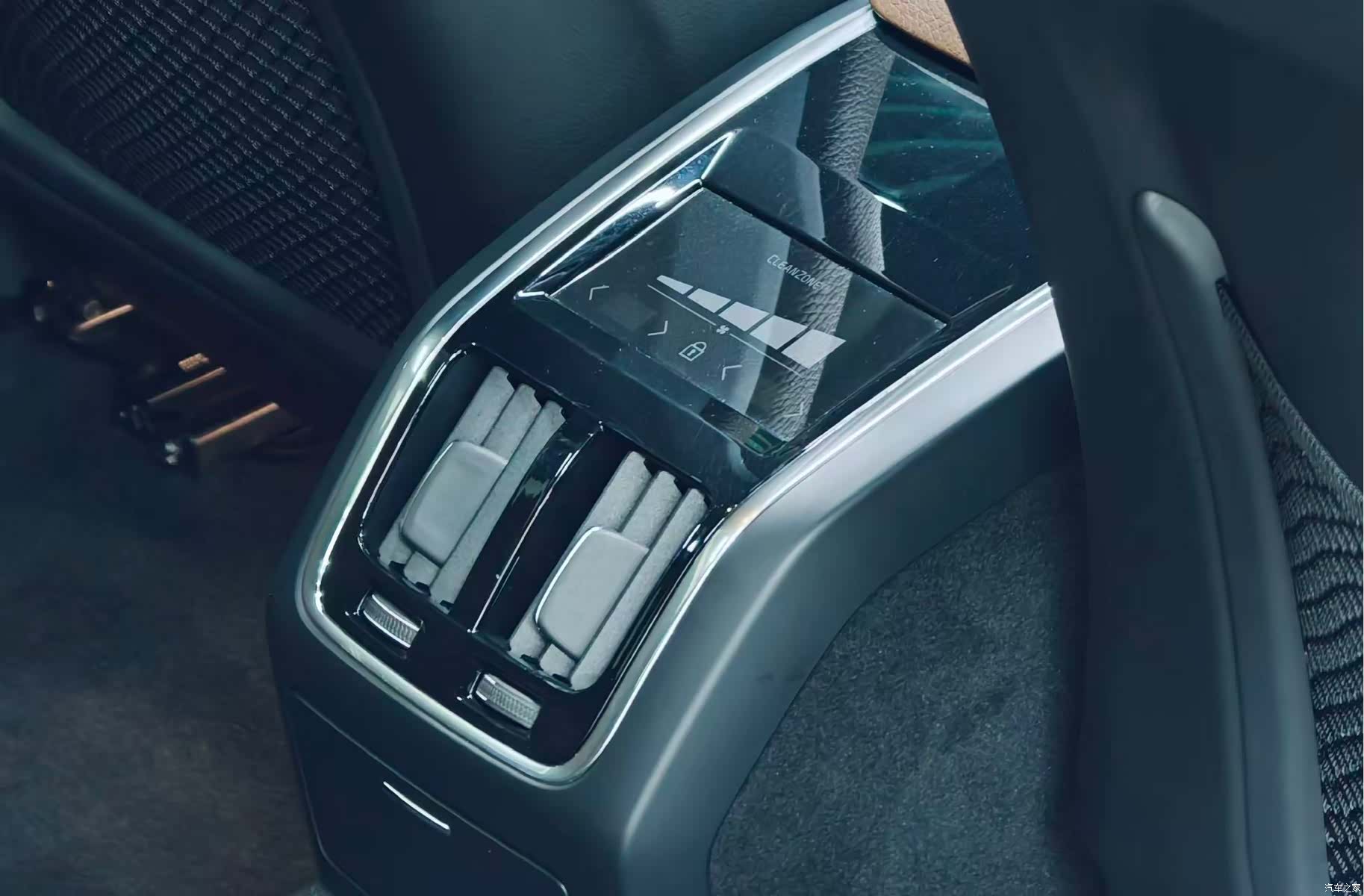 Volvo S90, 2021 13