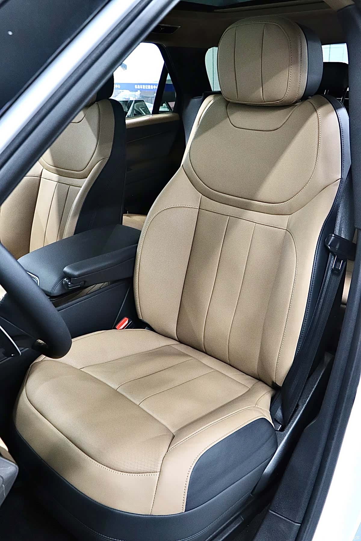 Land Rover Range Rover, 2024 12