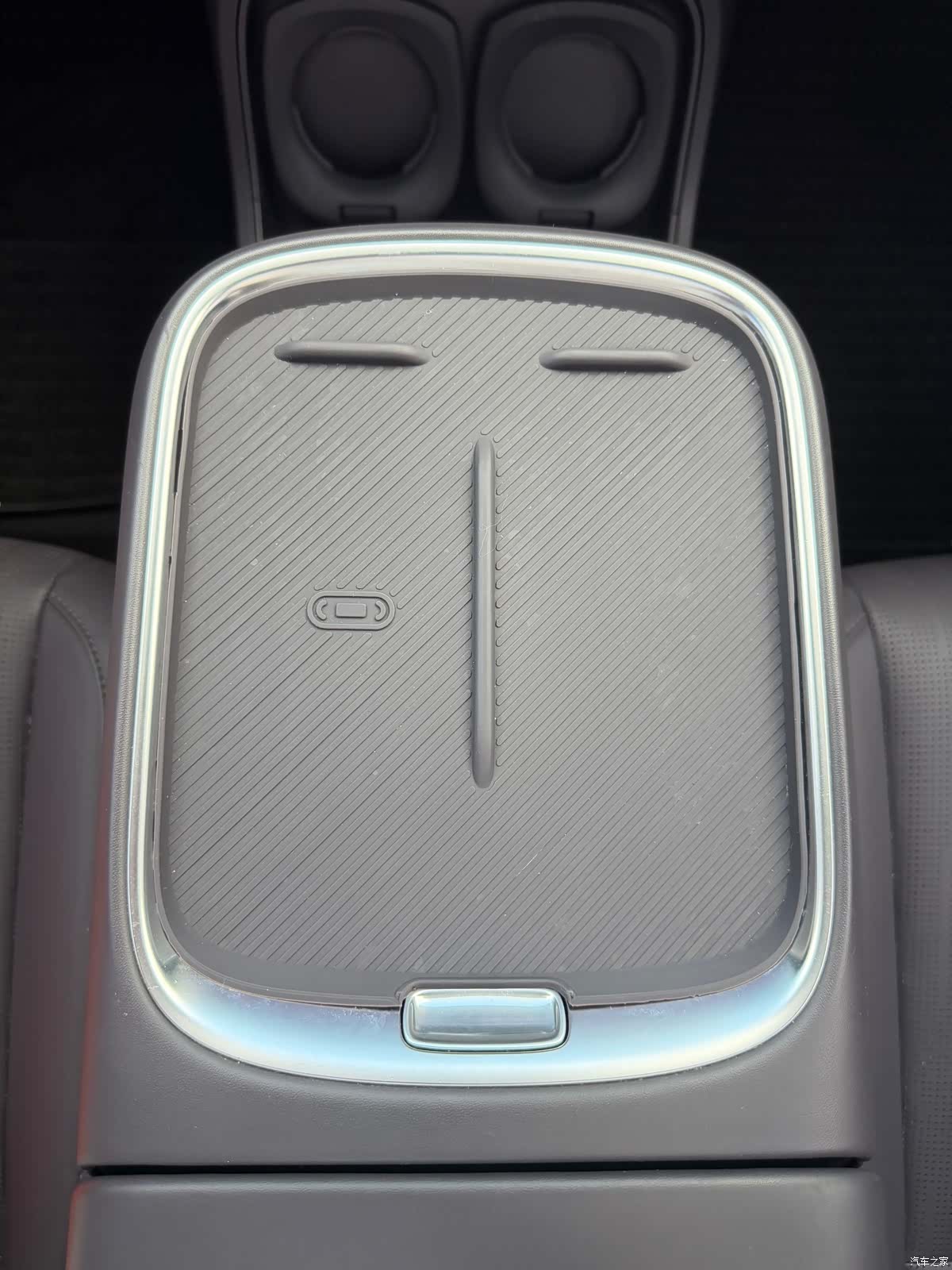 Leapmotor B10, 2025 13