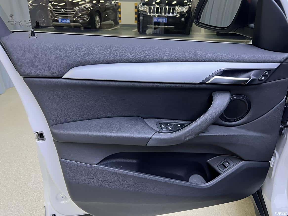 BMW X1, 2018 8