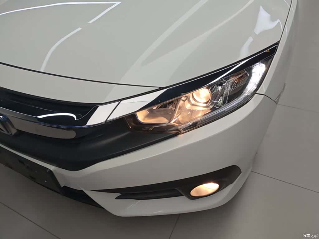 Honda Civic, 2018 24