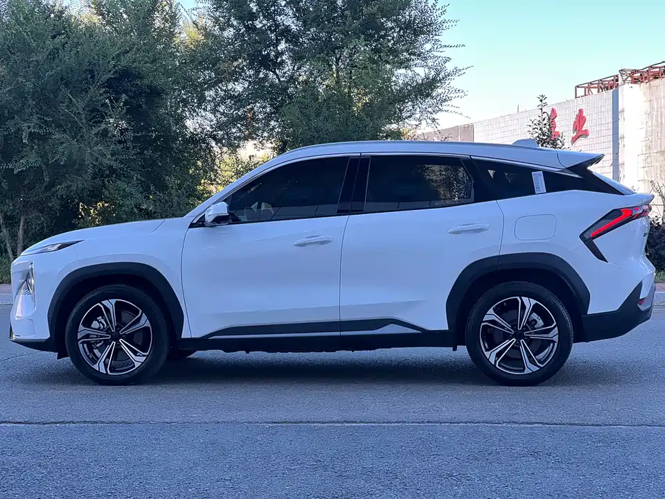 Geely Galaxy Galaxy L7