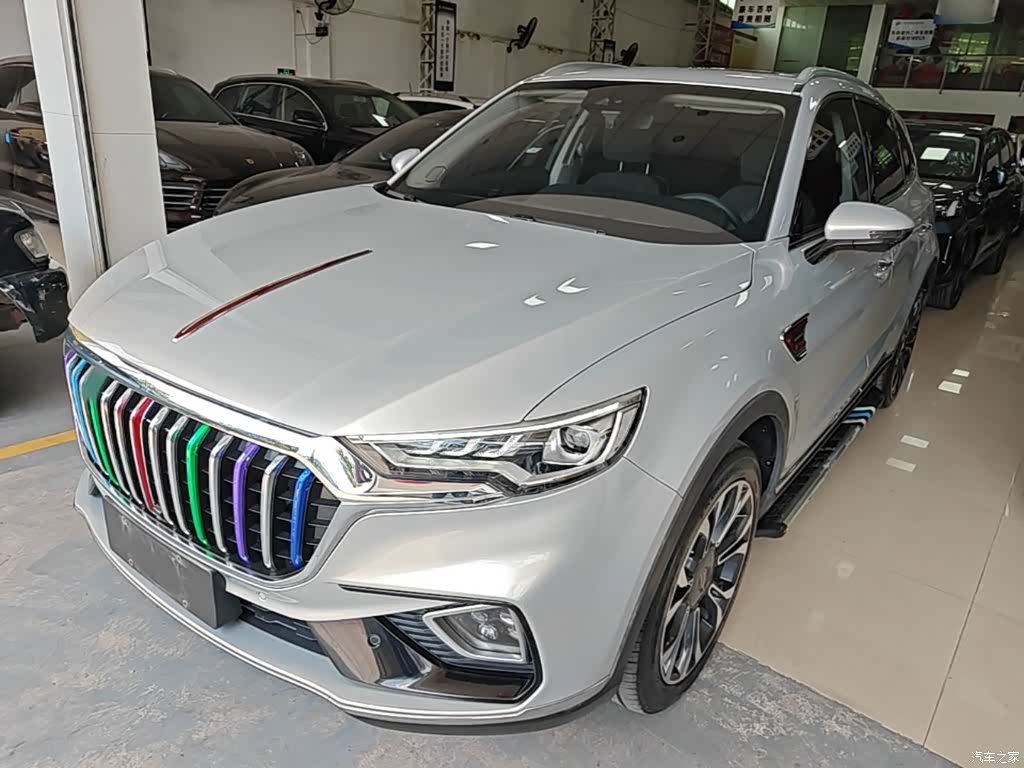 Hongqi HS5, 2019 1
