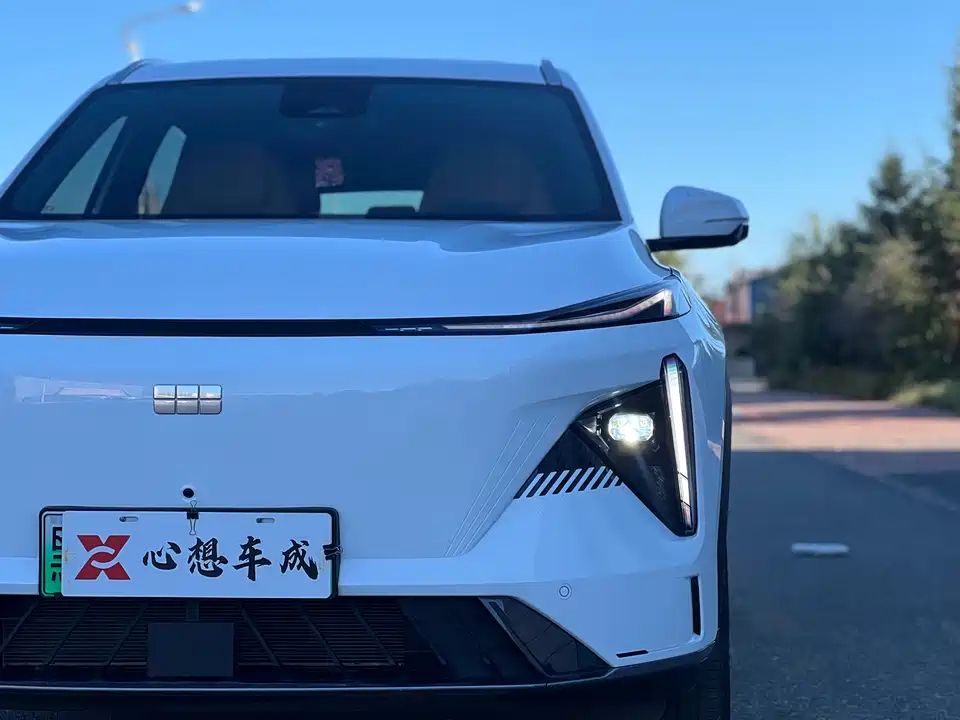 Geely Galaxy Galaxy L7