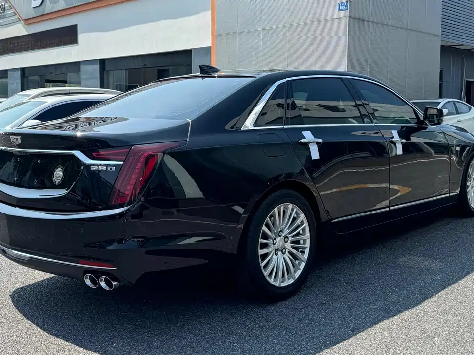 Cadillac CT6