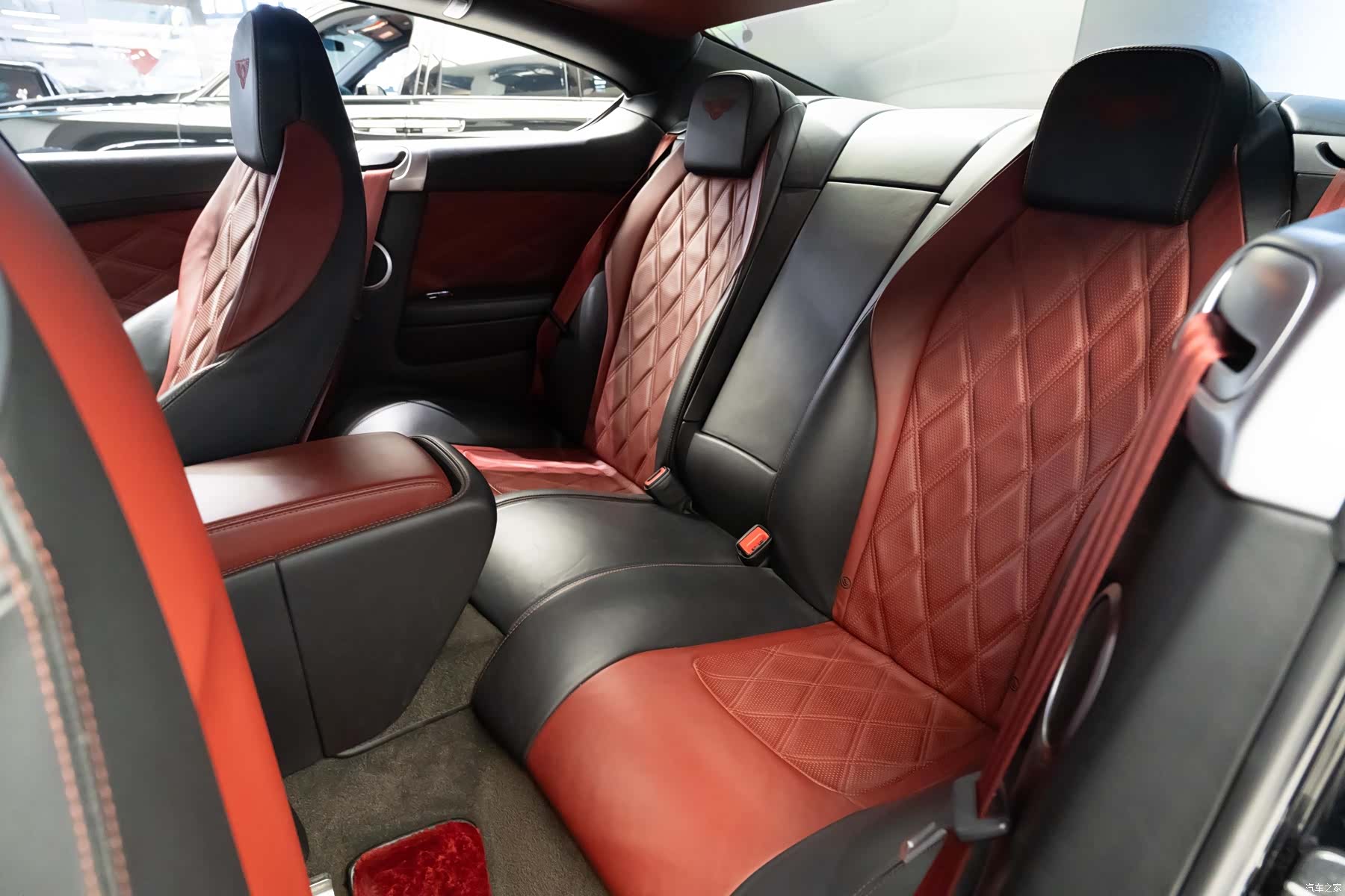 Bentley Continental GT, 2014 10