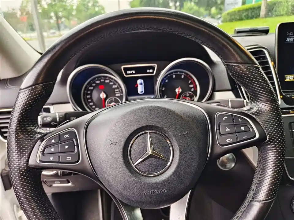 Mercedes-Benz GLE coupe