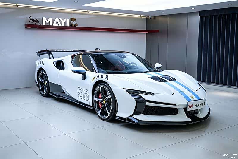 Ferrari SF90, 2022 3