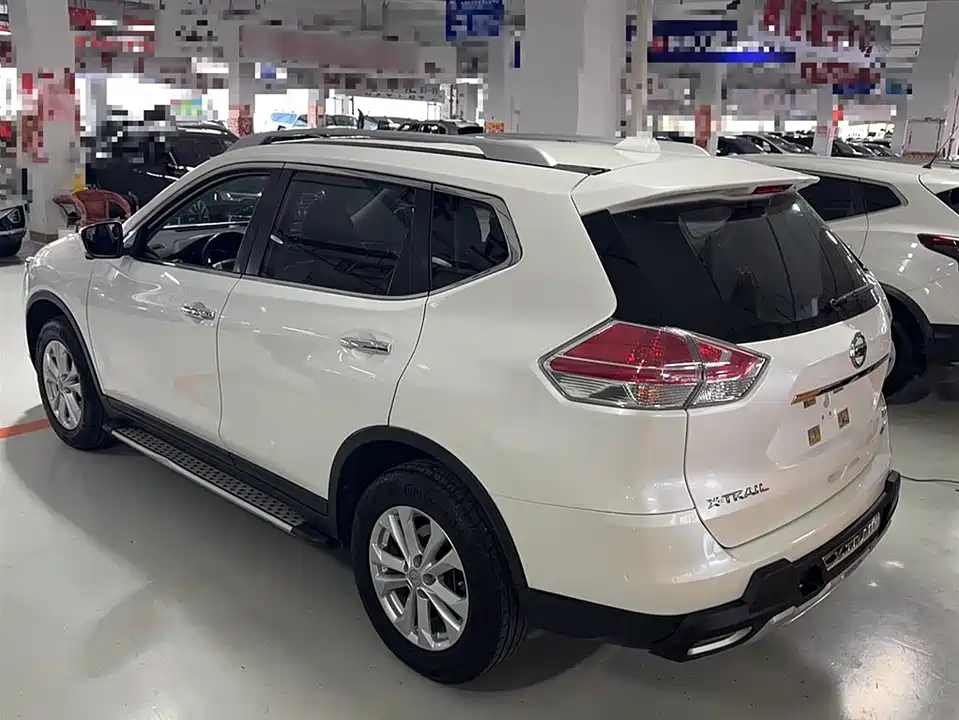 Nissan Qijun