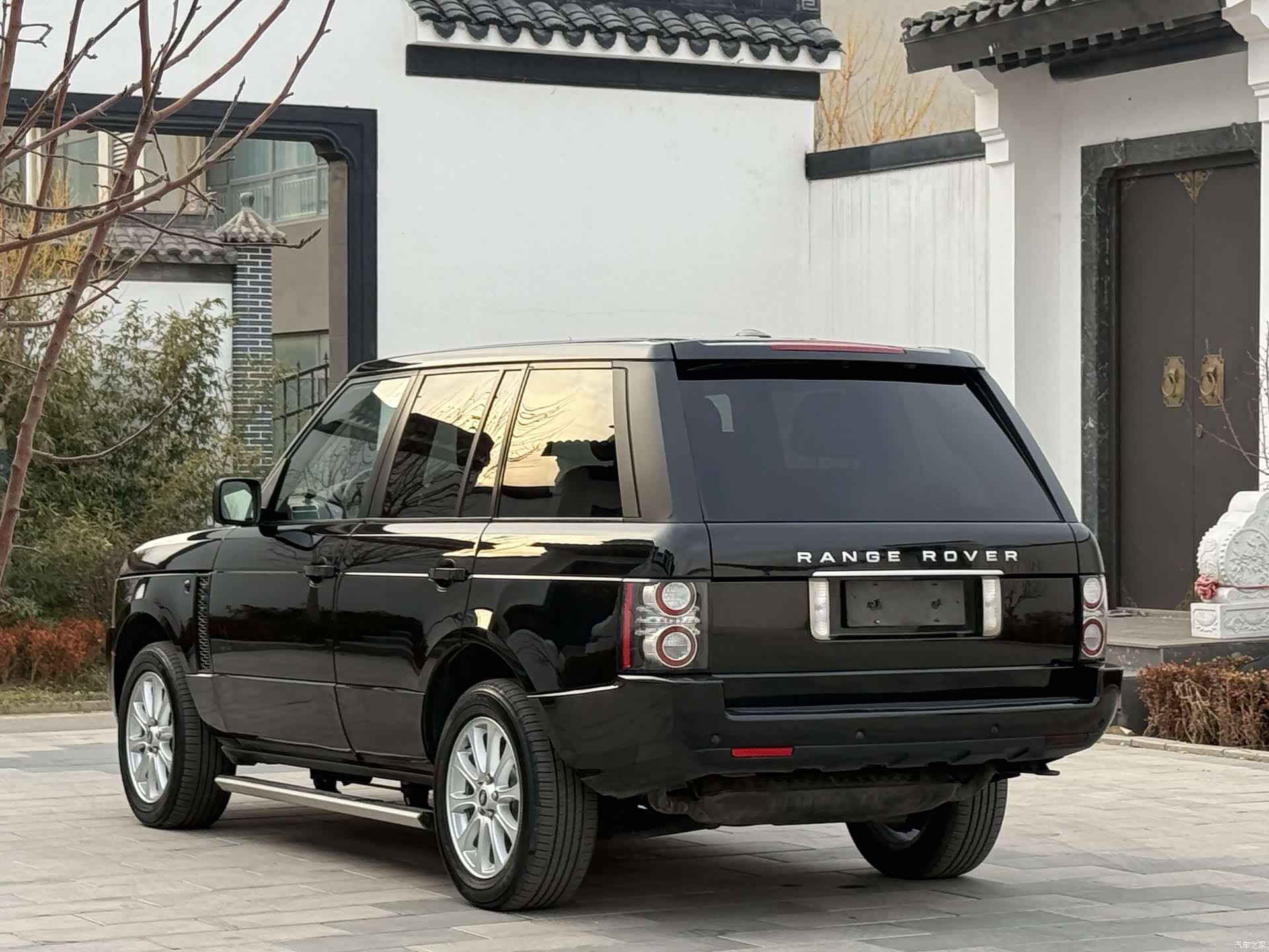 Land Rover Range Rover, 2012 16