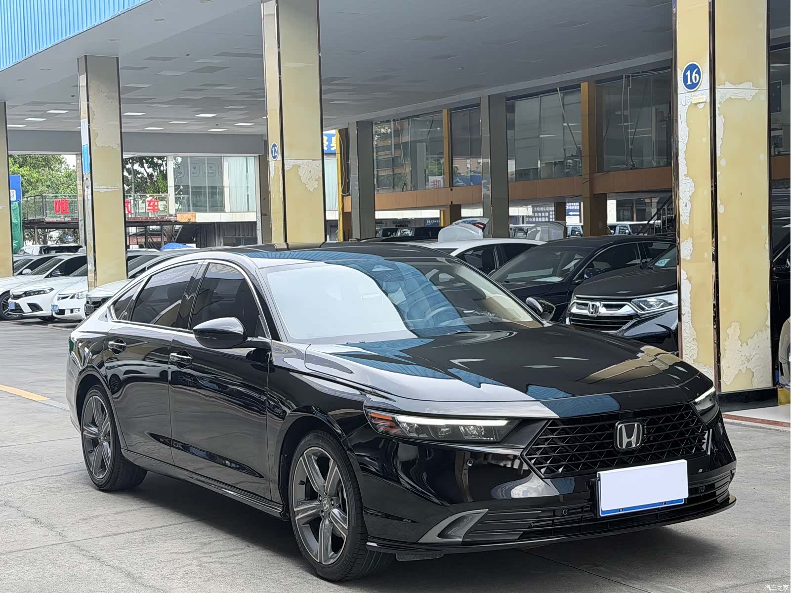 Honda Accord, 2023 3