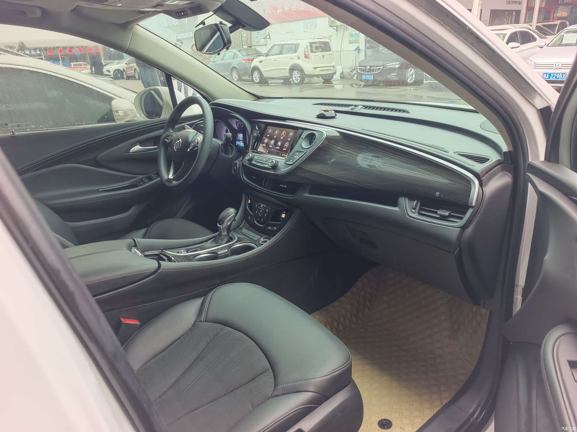 Buick Envision Plus, 2020 7