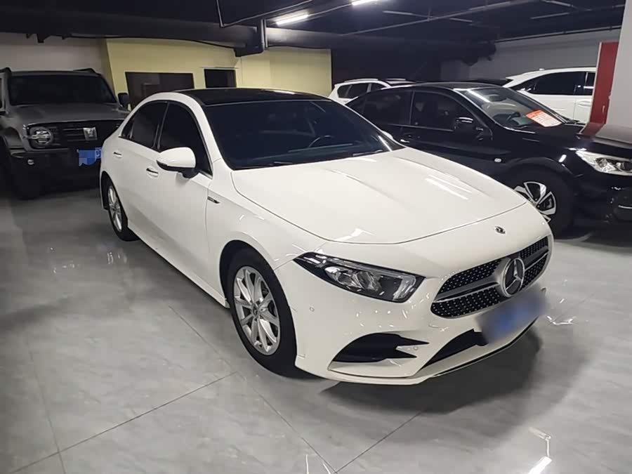 Mercedes-Benz A-Class 2021, фото 4