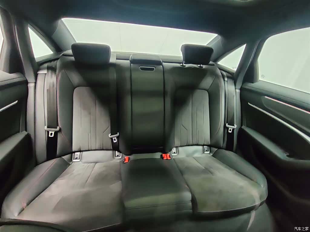 Audi A6L, 2024 20