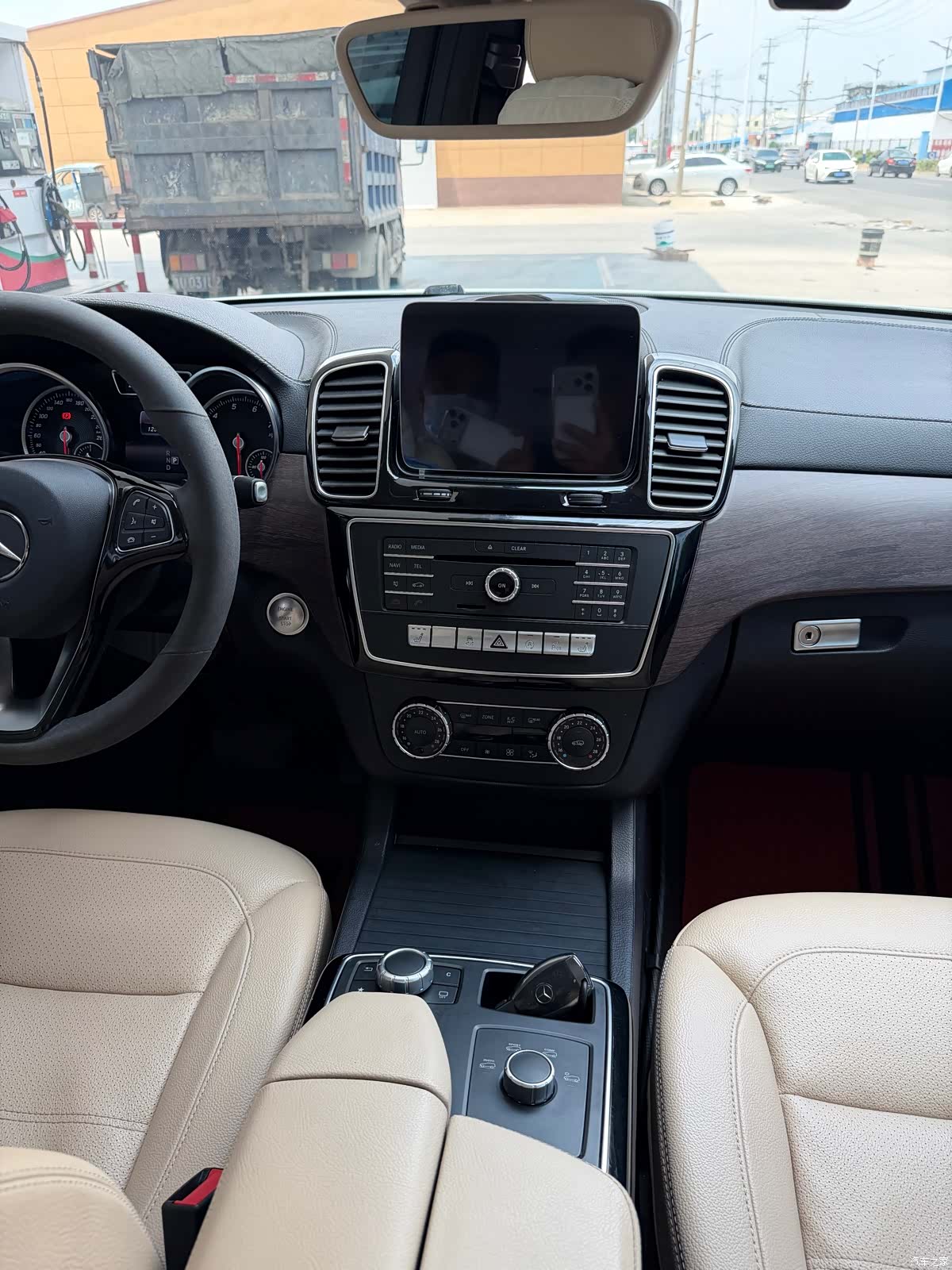 Mercedes-Benz GLE, 2018 14