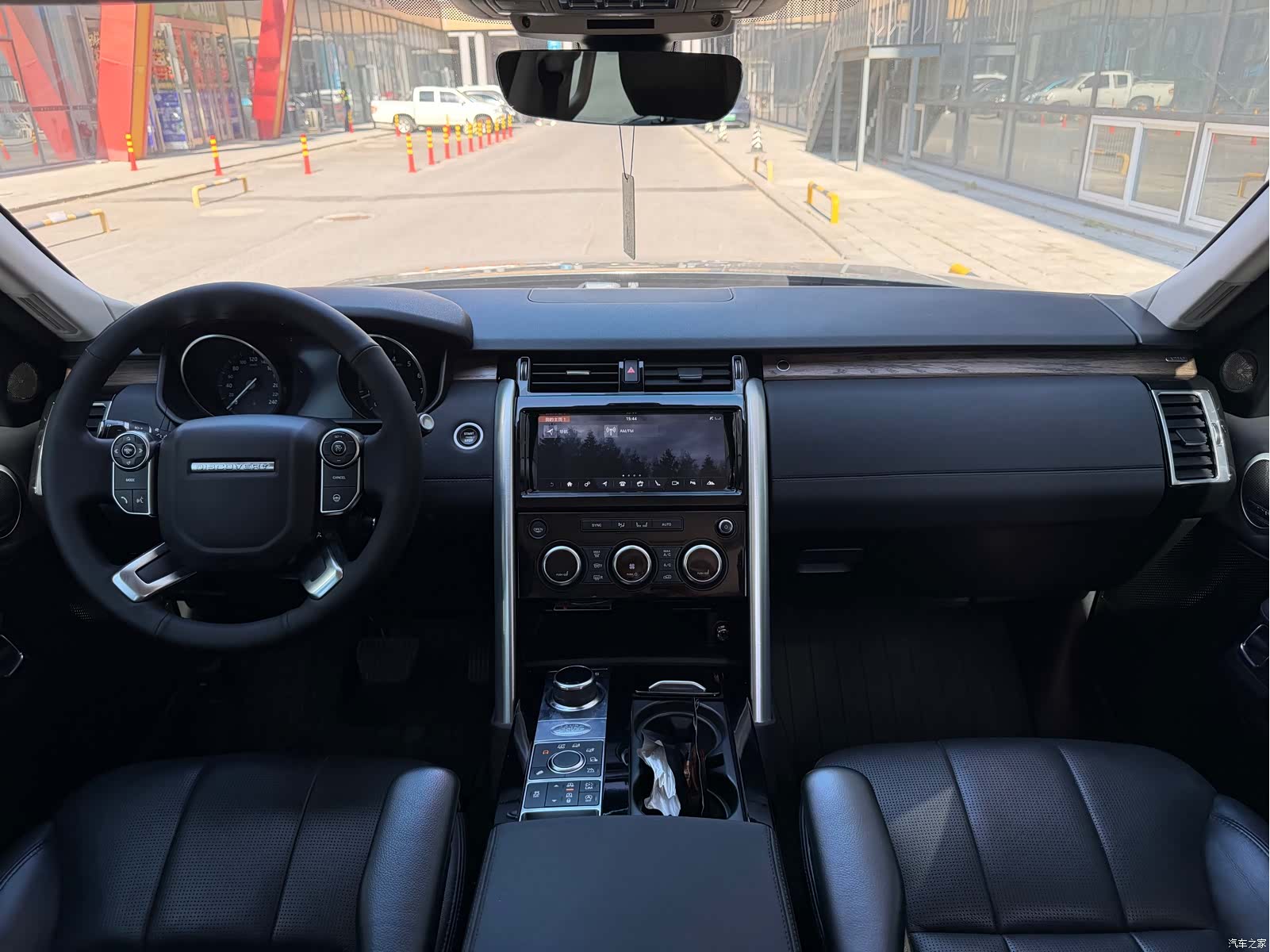 Land Rover Discovery, 2018 10