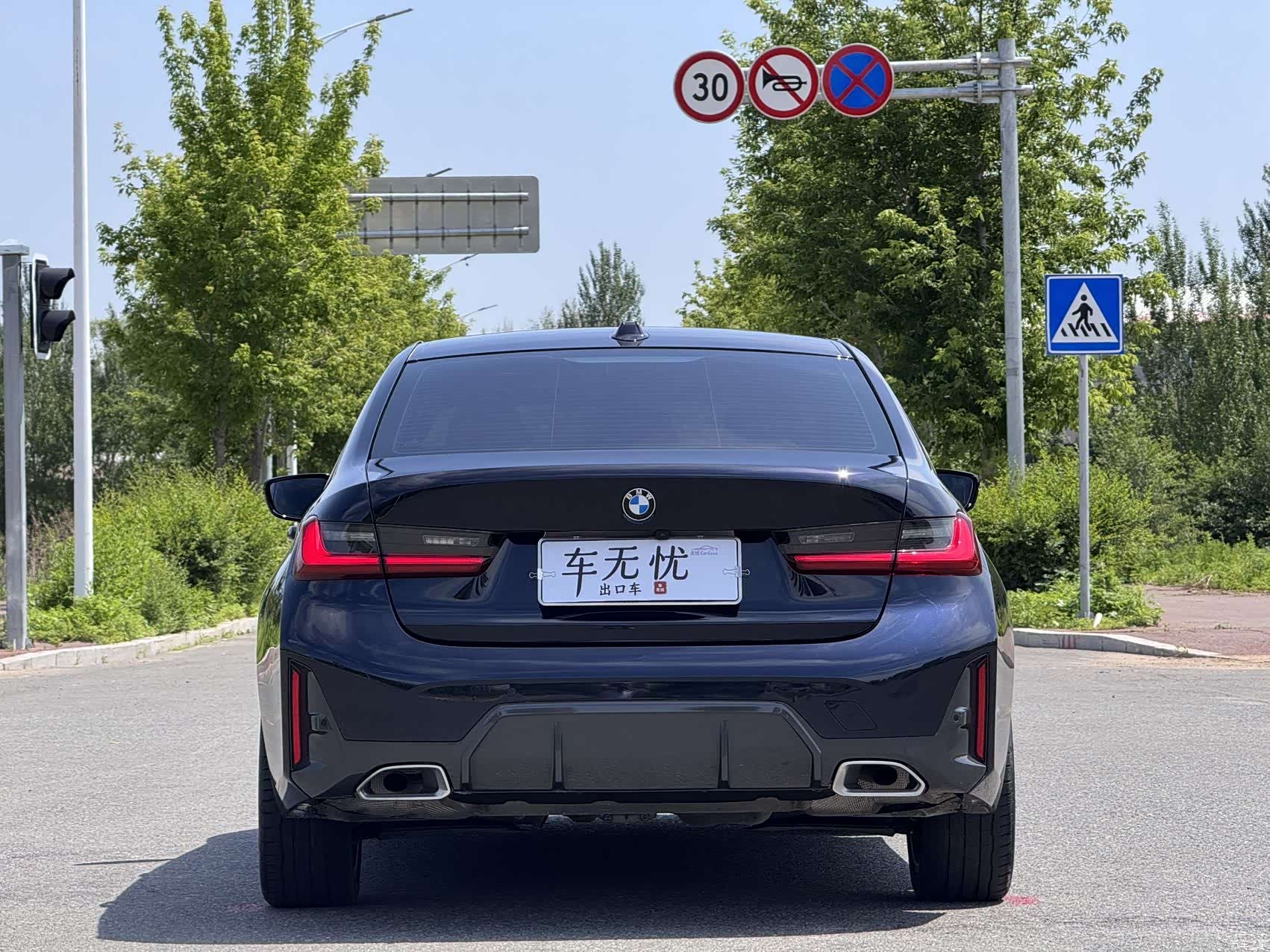 BMW 3 Series, 2023 все фото