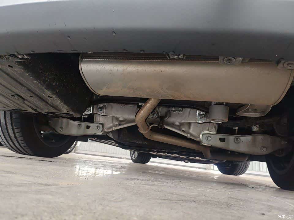 Li Auto L8, 2025 12