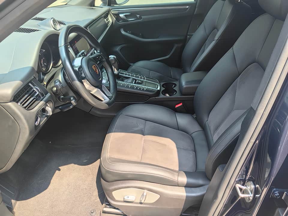 Porsche Macan Porsche Macan