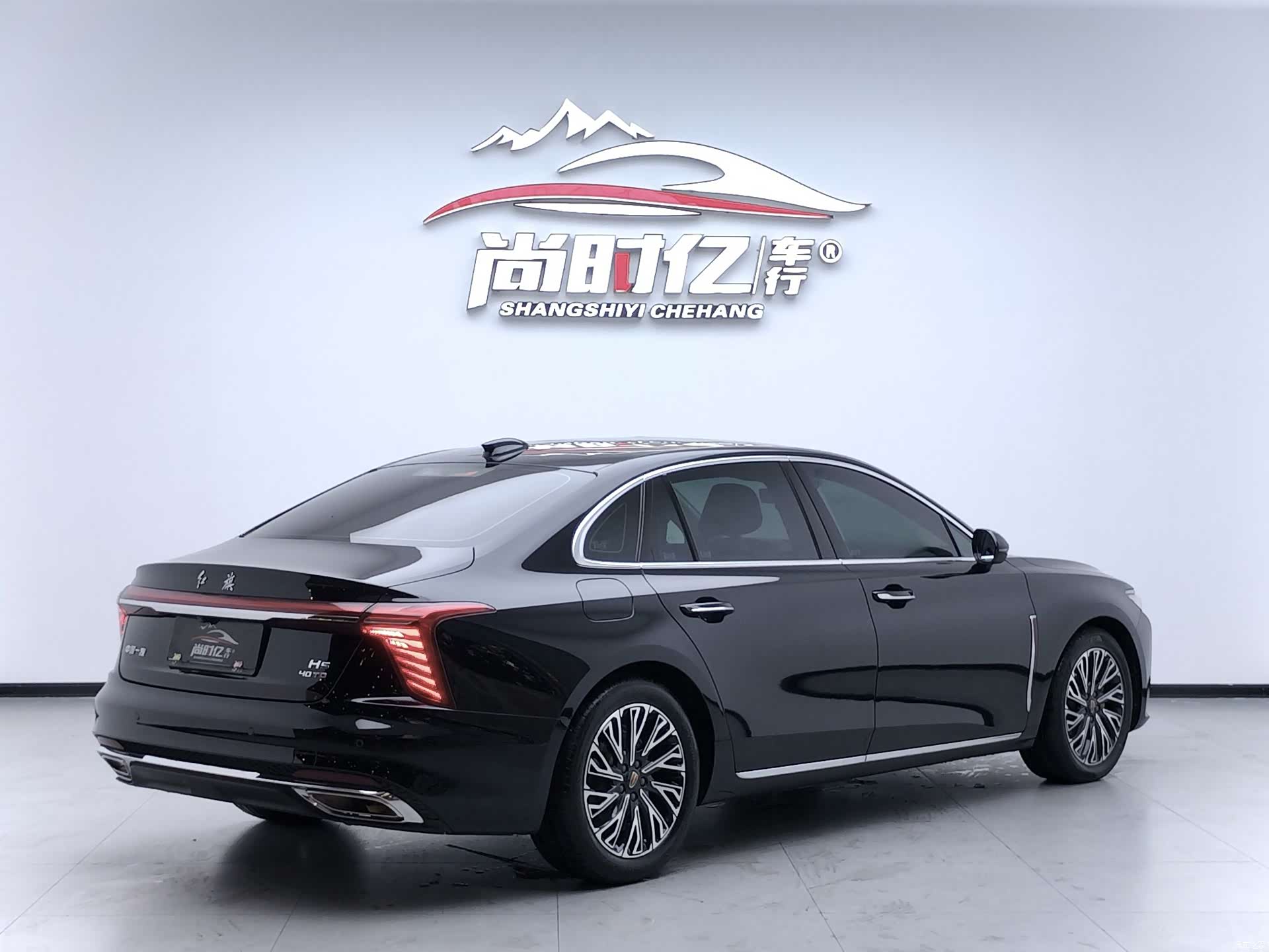 Hongqi H5, 2024 6
