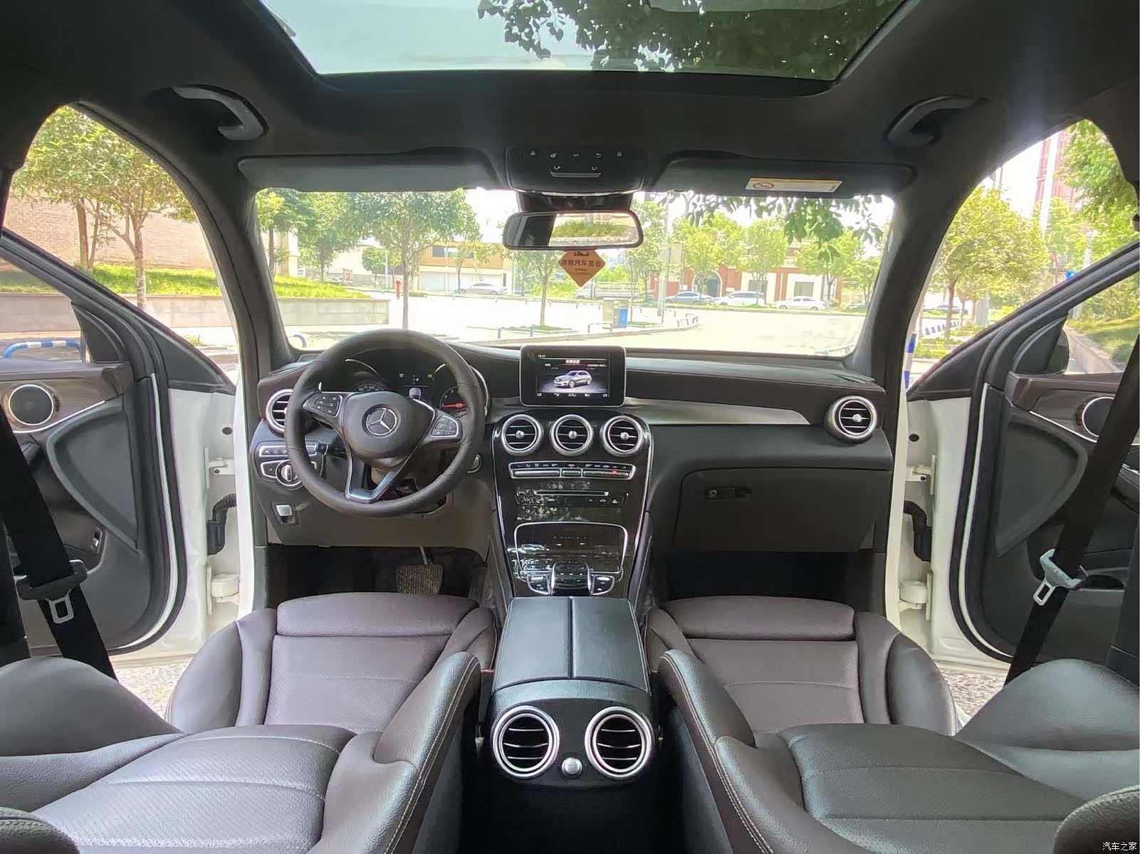 Mercedes-Benz GLC, 2017 9