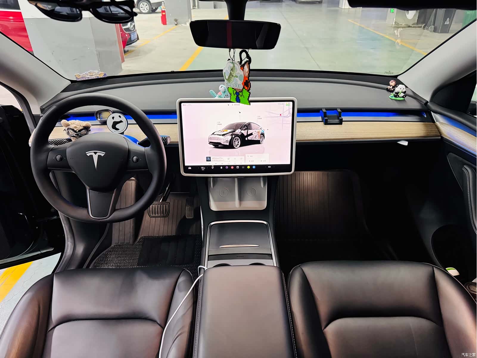 Tesla Model Y, 2022 14