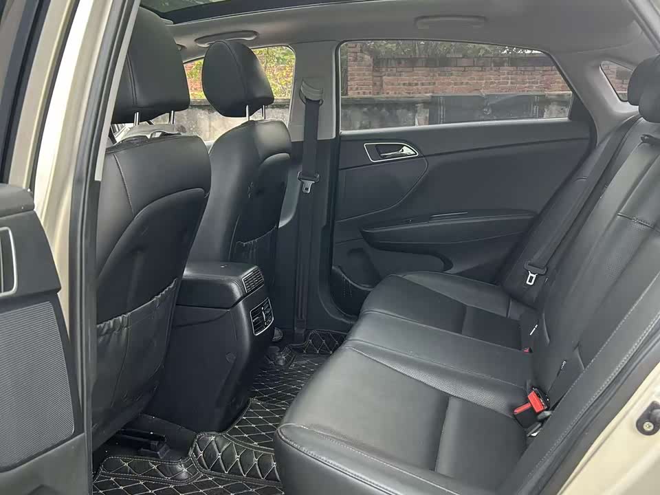 Hyundai Name picture