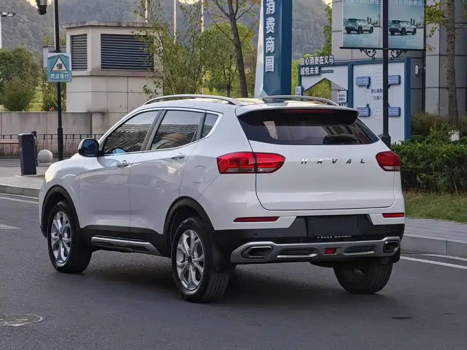 Haval H2s