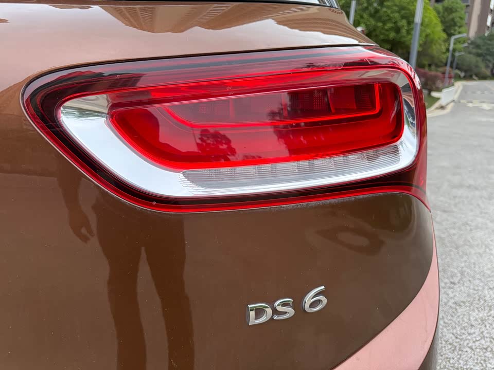 DS 6 DS 6