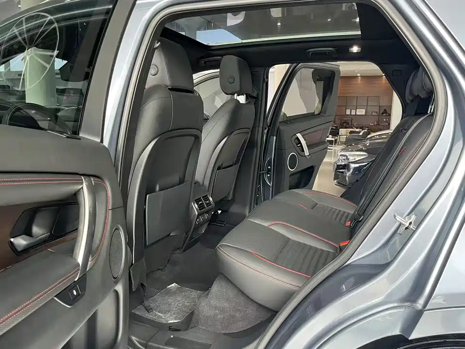 Land Rover Discover sports