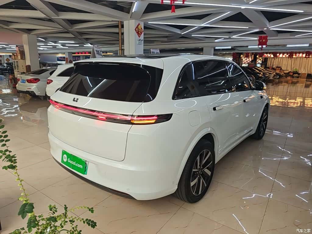 Li Auto L7, 2023 7