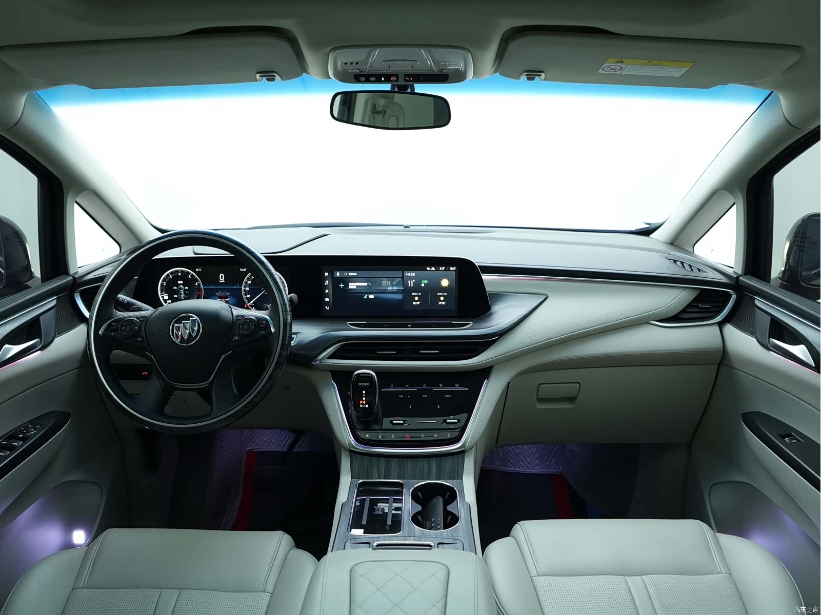 Buick GL8, 2023 10