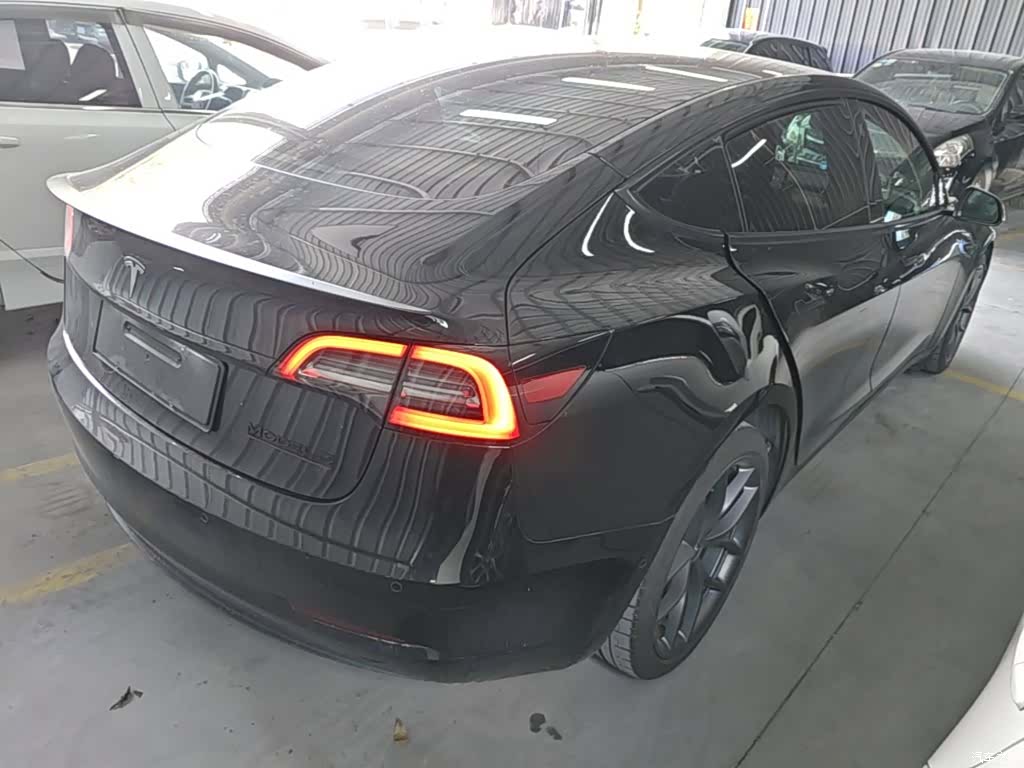 Tesla Model 3, 2023 7