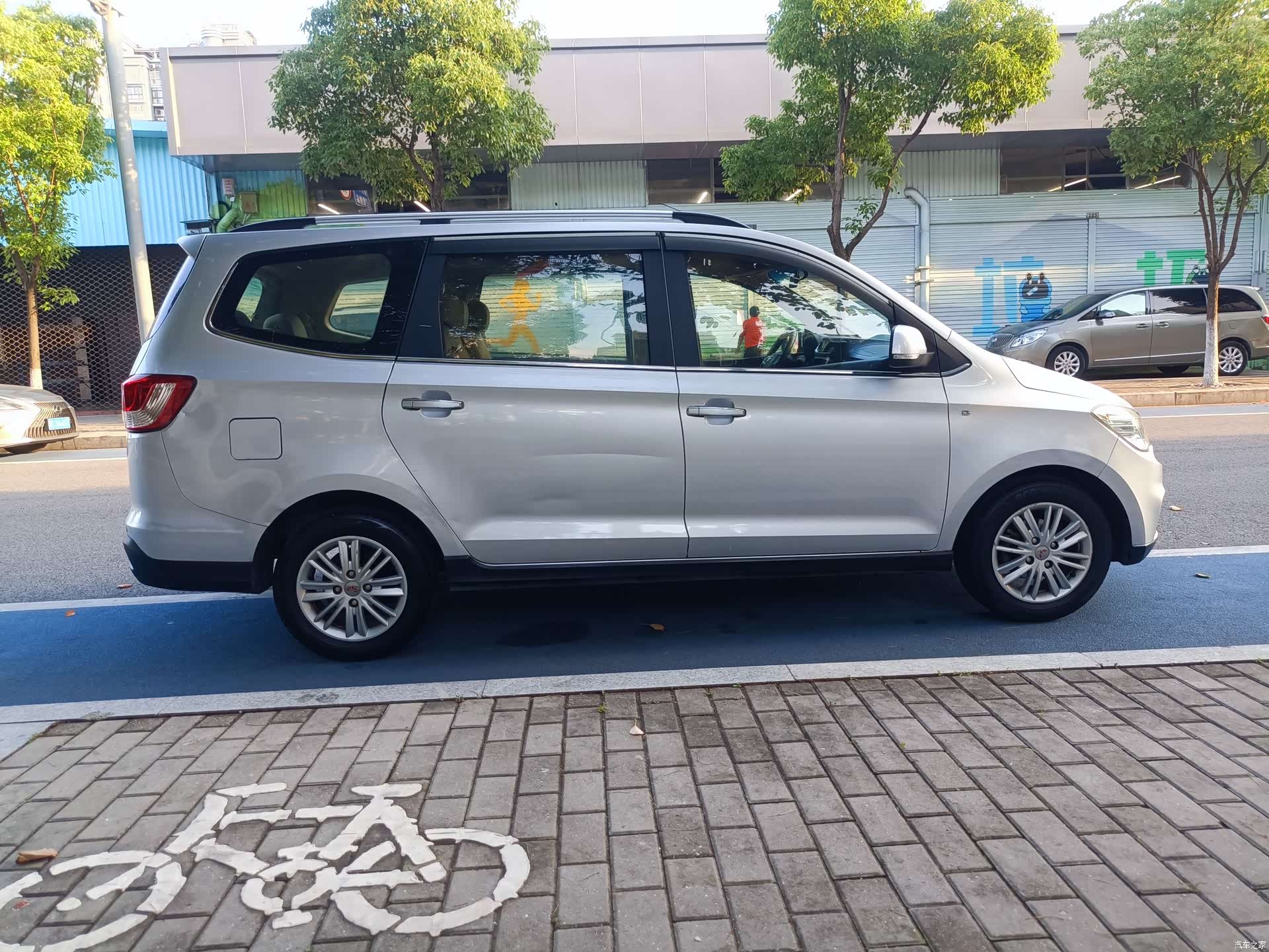 Wuling Hongguang, 2015 7