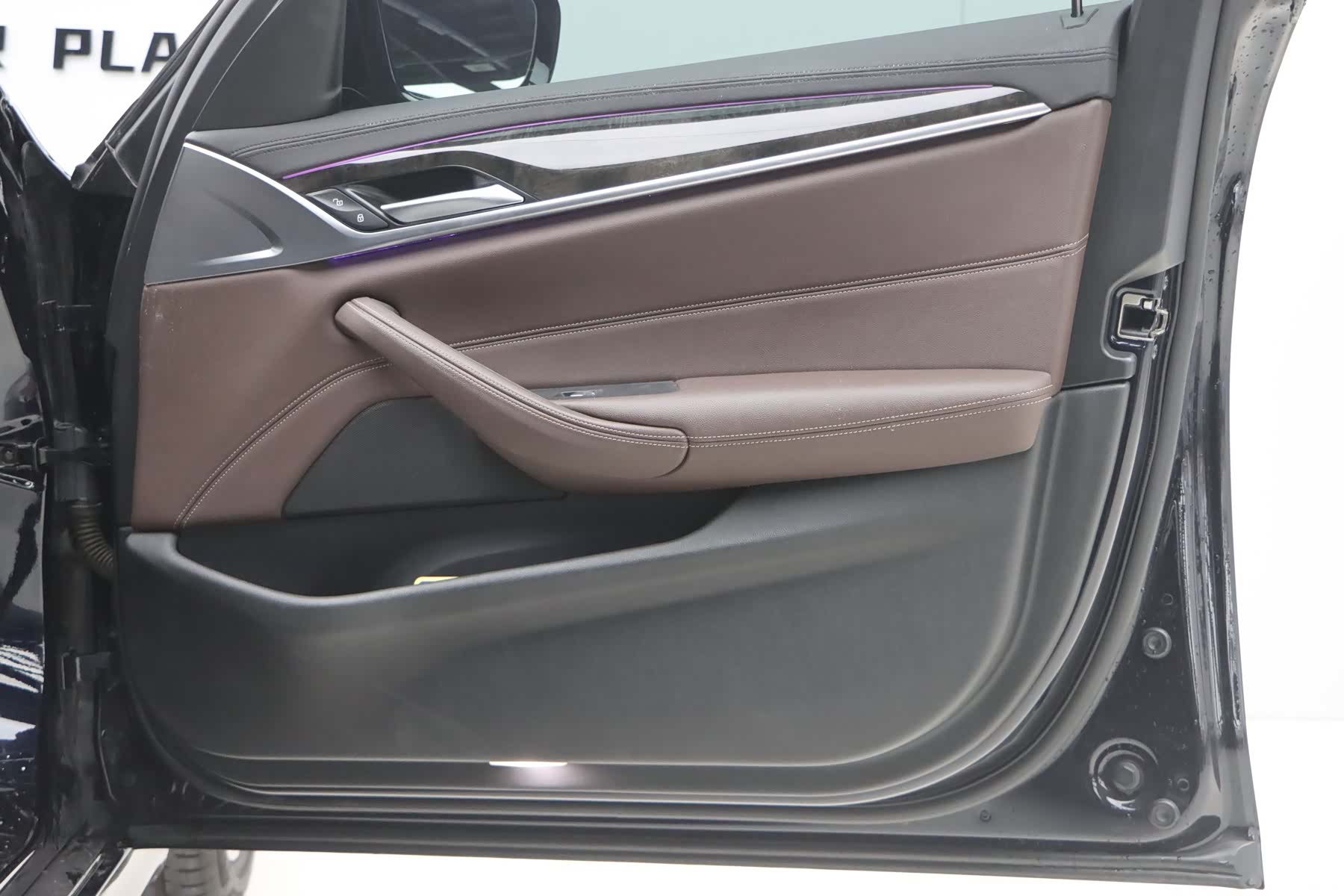 BMW 5 Series, 2019 25