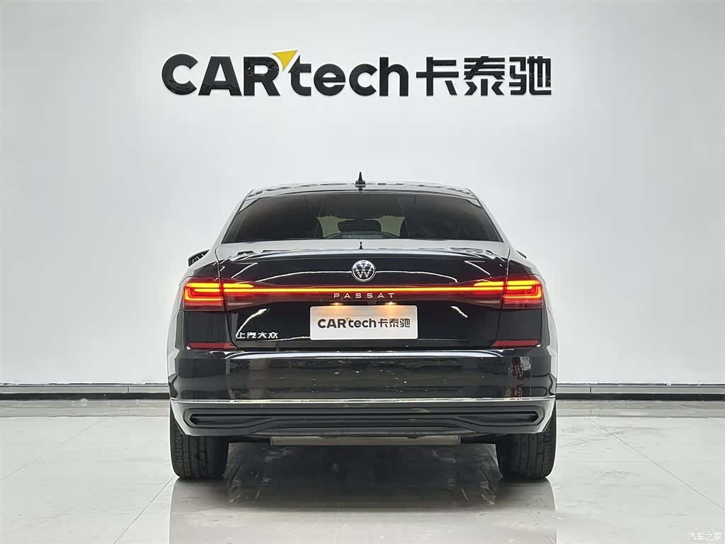Volkswagen Passat, 2025 4