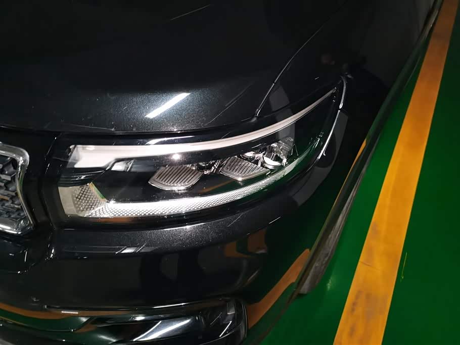 Jeep Grand Commander