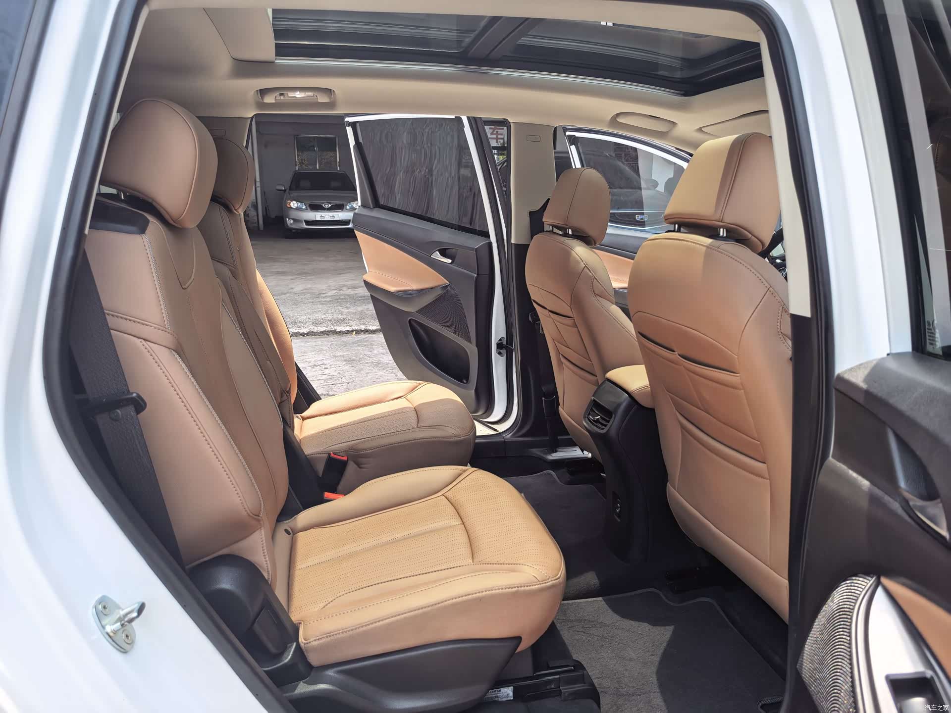 Buick GL6, 2022 7