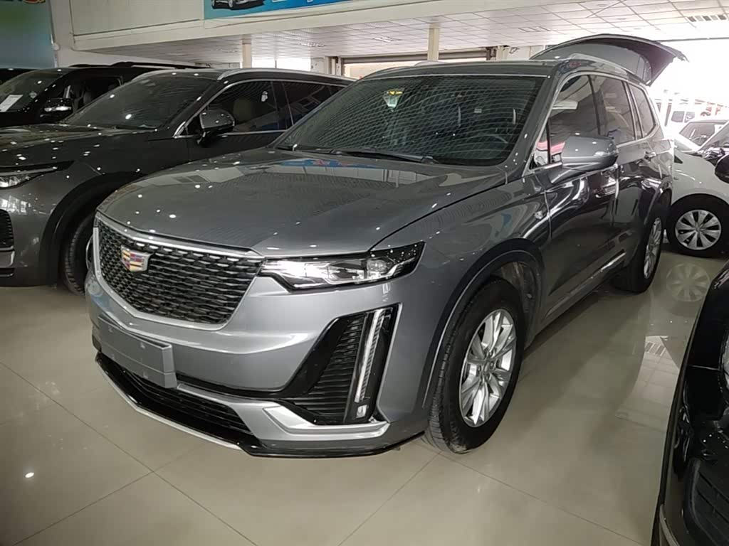 Cadillac XT6
