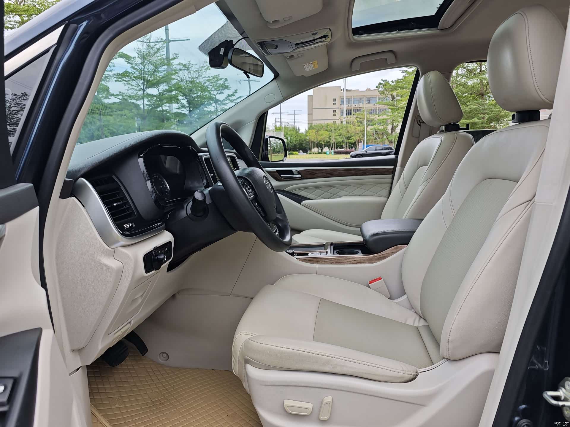 Trumpchi M8, 2018 8