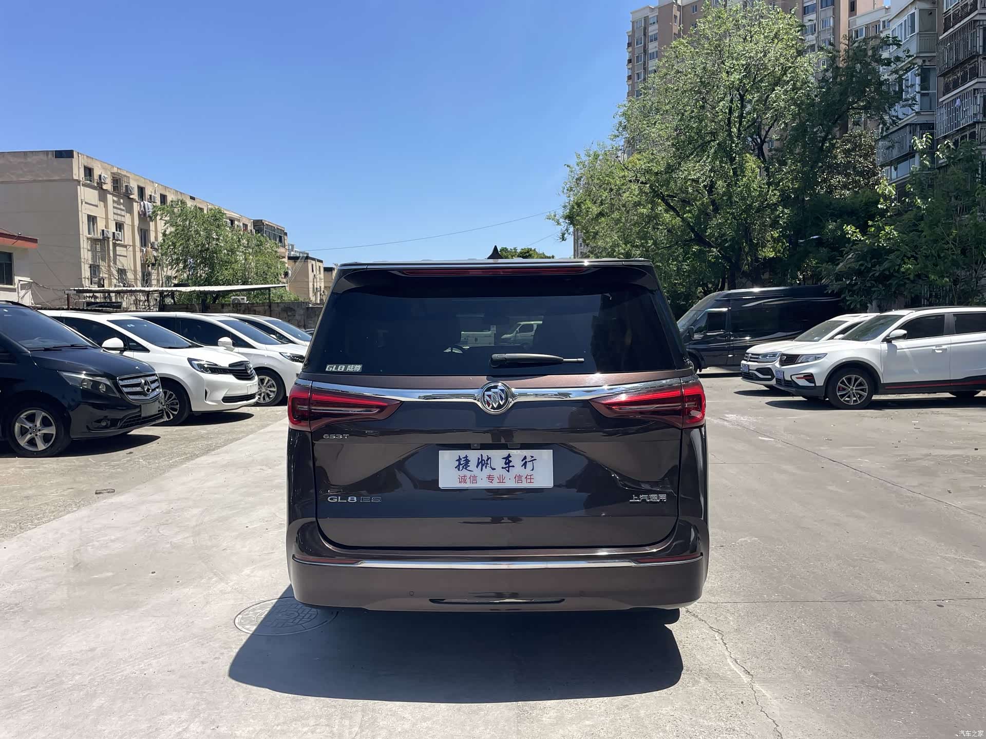 Buick GL8, 2021 4