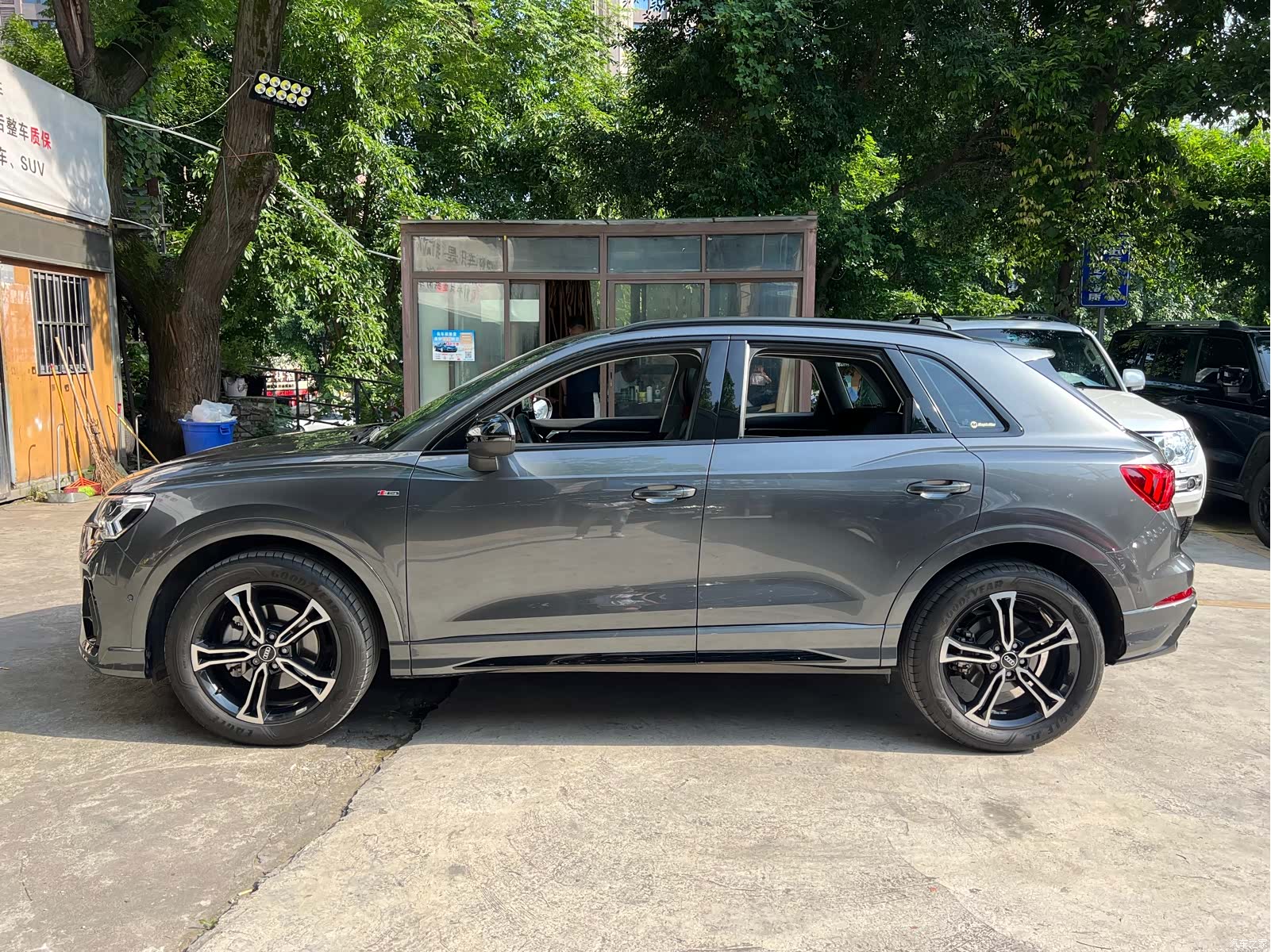 Audi Q3, 2021 4