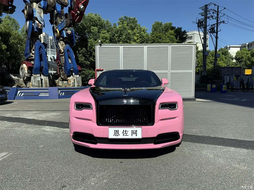 Rolls-Royce Black, 2023 2