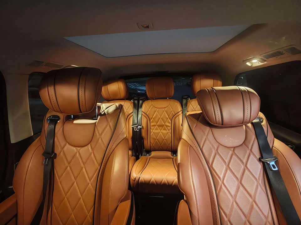 Mercedes-Benz V-class