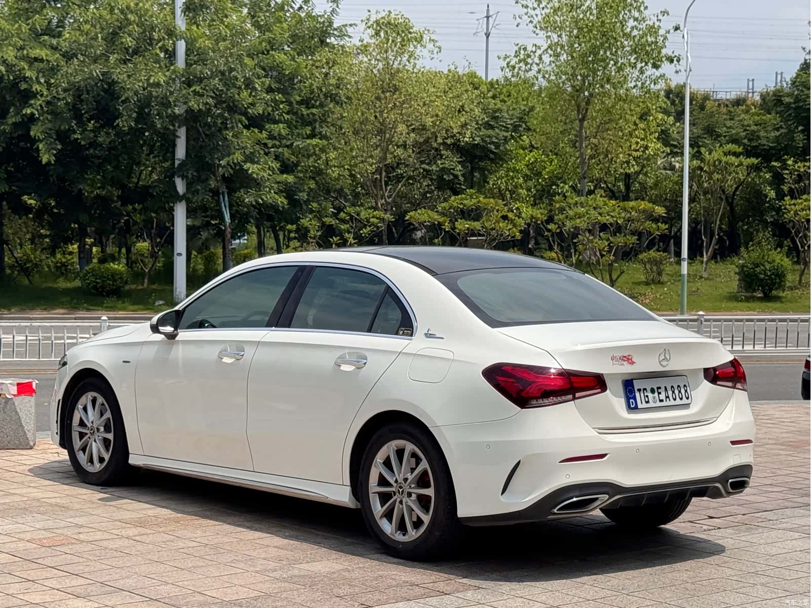 Mercedes-Benz A-Class, 2019 4