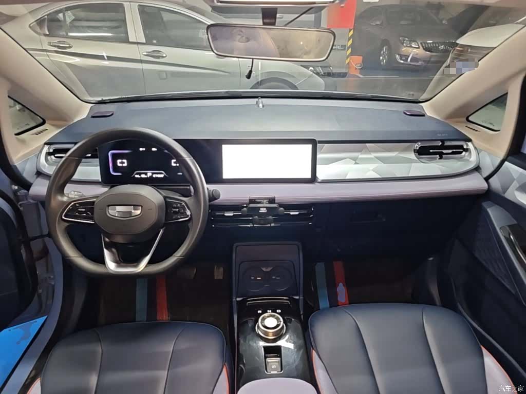 Geely E, 2023 10