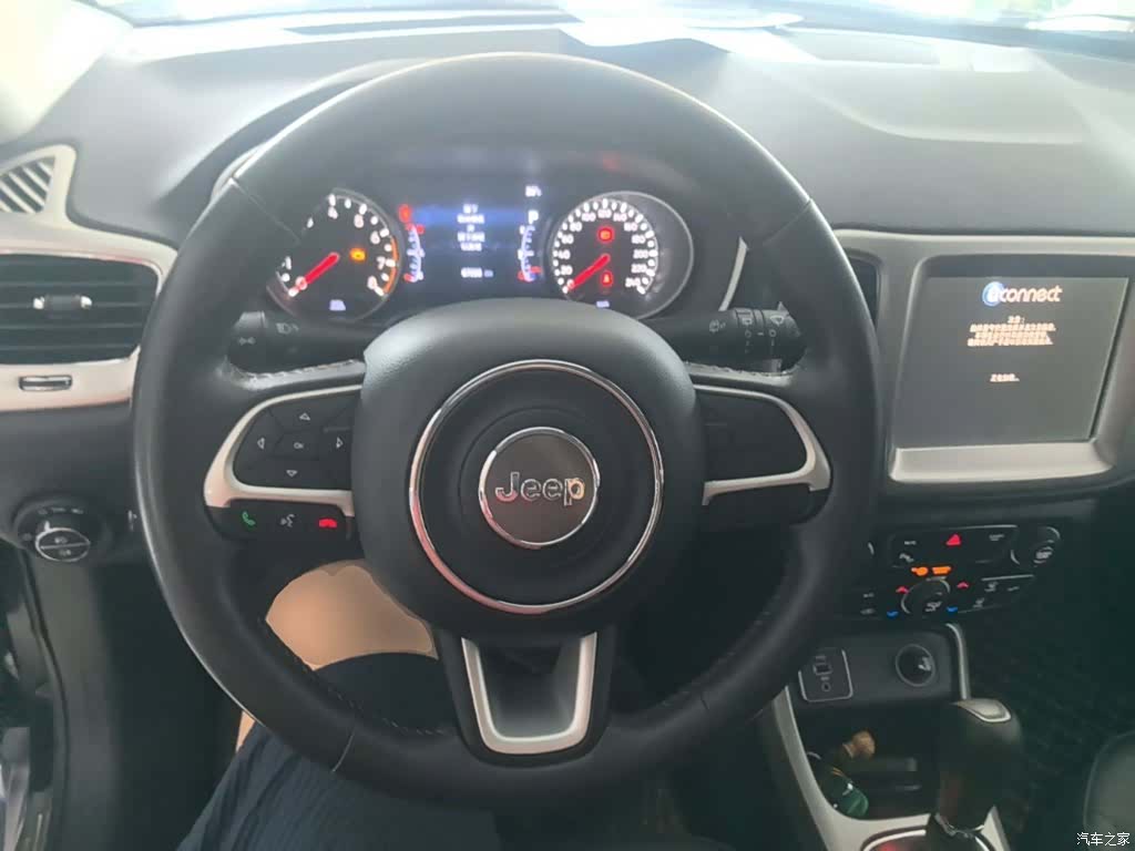 Jeep Compass, 2018 11